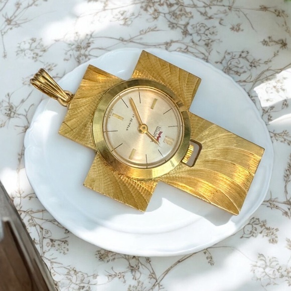 WORKING—VTG Waltham Gold-Plated Swiss 17 Jewel Mechanical Cross Pendant Watch